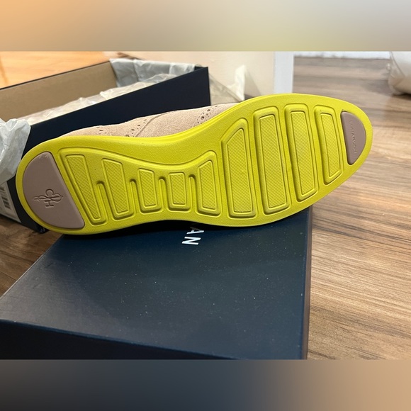 Cole Haan women shoes - Picture 3 of 5